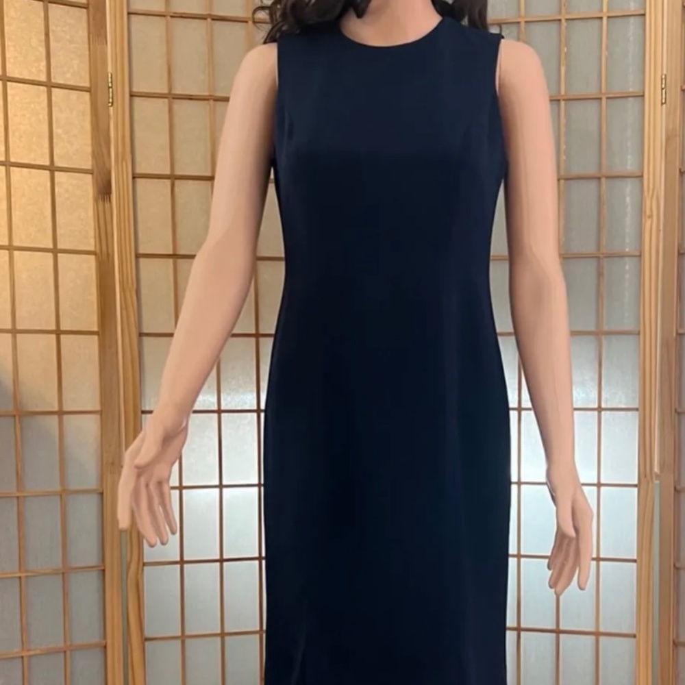 Amanda Smith, navy dress size 10
